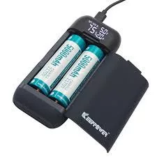Keeppower PD2 – polnilni potovalni polnilnik in power bank za Li-ion baterije